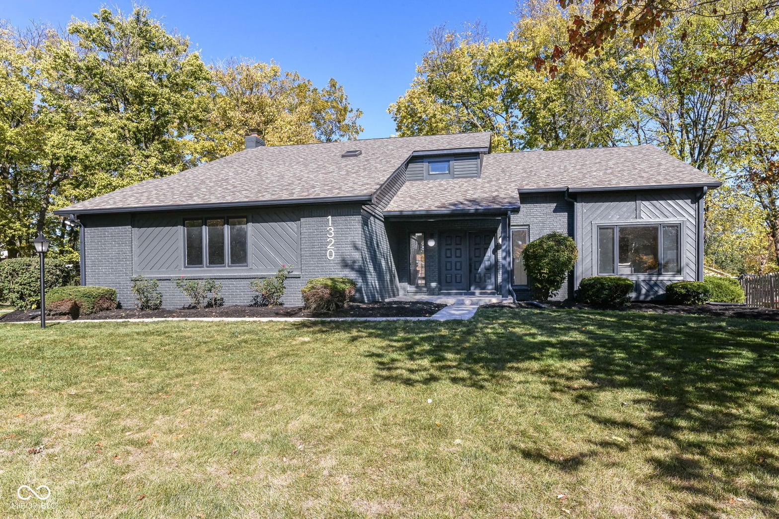 Photo of 1320 Goldfinch Drive, Carmel, IN