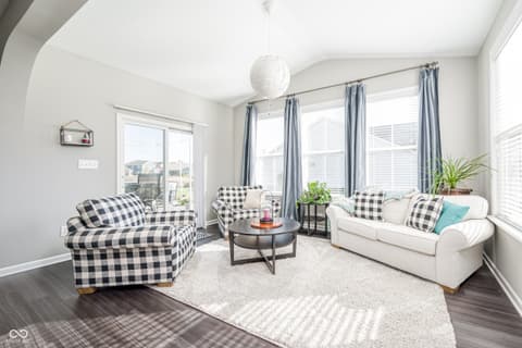 Living room at 16713 Aerion Court, Westfield, IN