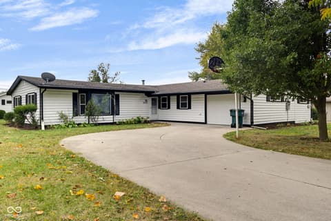 2001 W Woodmont Drive