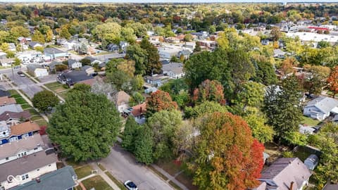 Photo of 925 N Chester Avenue, Indianapolis, IN