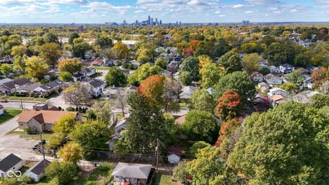 Photo of 925 N Chester Avenue, Indianapolis, IN