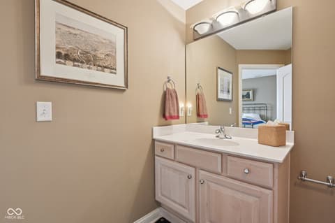 Photo of 11283 Park Meadows Court, Noblesville, IN