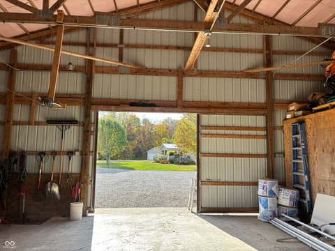Barn — 7710 E 720 S, Carbon, IN