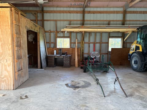 Barn — 7710 E 720 S, Carbon, IN