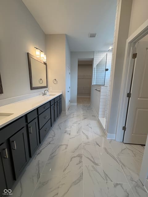Photo of 15903 Bellows Avenue, Fishers, IN