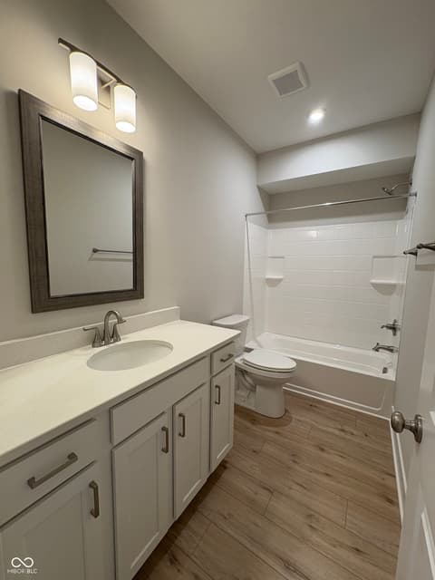 Photo of 15903 Bellows Avenue, Fishers, IN