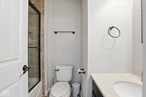 Photo of 3228 Wildlife Trail, Zionsville, IN