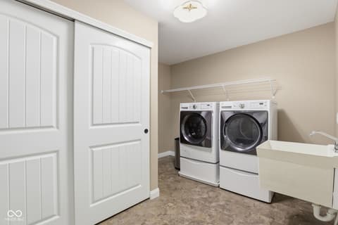 Photo of 3228 Wildlife Trail, Zionsville, IN