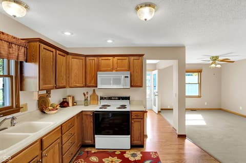 Photo of 1001 Esplanade Court, Lebanon, IN
