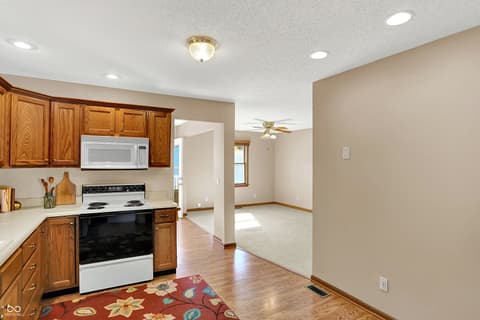 Photo of 1001 Esplanade Court, Lebanon, IN