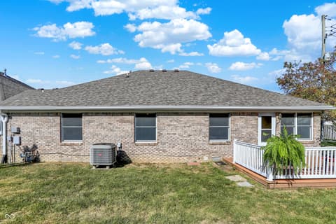 Photo of 1001 Esplanade Court, Lebanon, IN