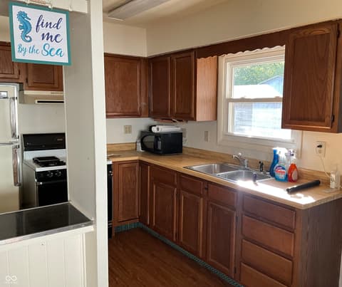 Kitchen at 2717 Apache Drive, Anderson, IN