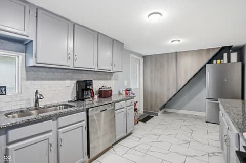 Photo of 29 E Palmer Street, Indianapolis, IN