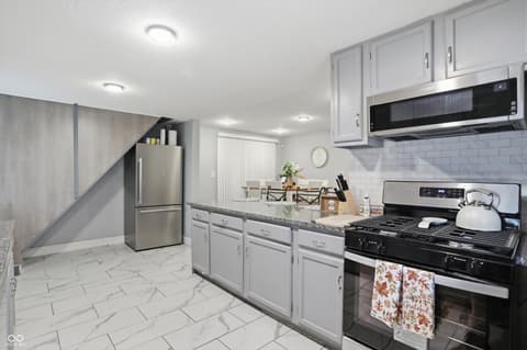 Photo of 29 E Palmer Street, Indianapolis, IN