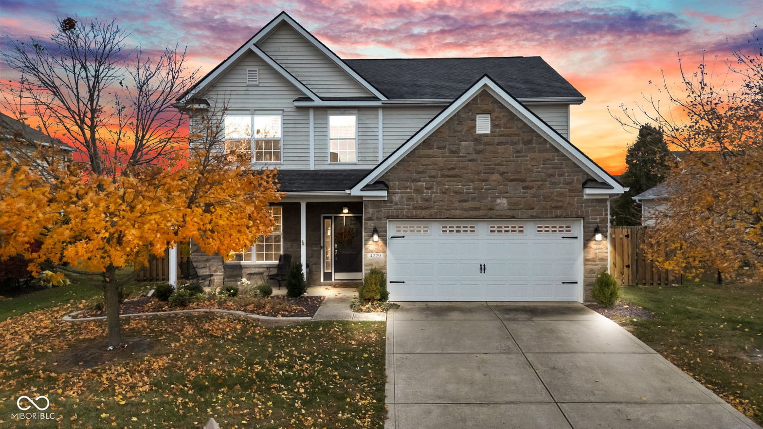 Photo of 4229 Amesbury Place, Westfield, IN
