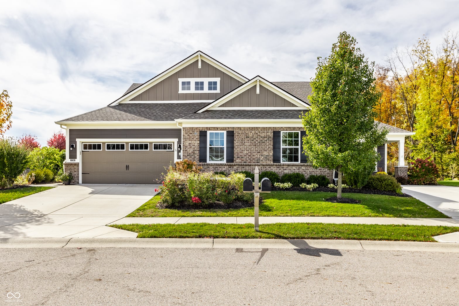 Photo of 17346 Haxby Lane, Westfield, IN