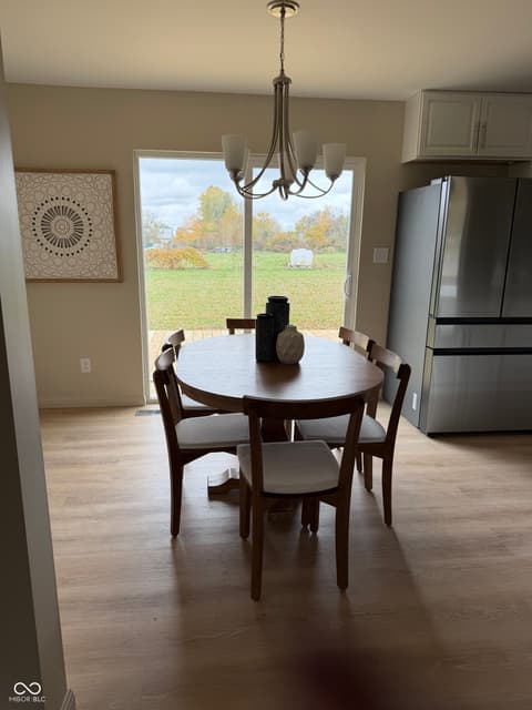 Photo of 731 W 600 N, Whiteland, IN