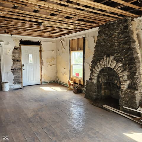 Living room at 321 S Madison Avenue, Anderson, IN