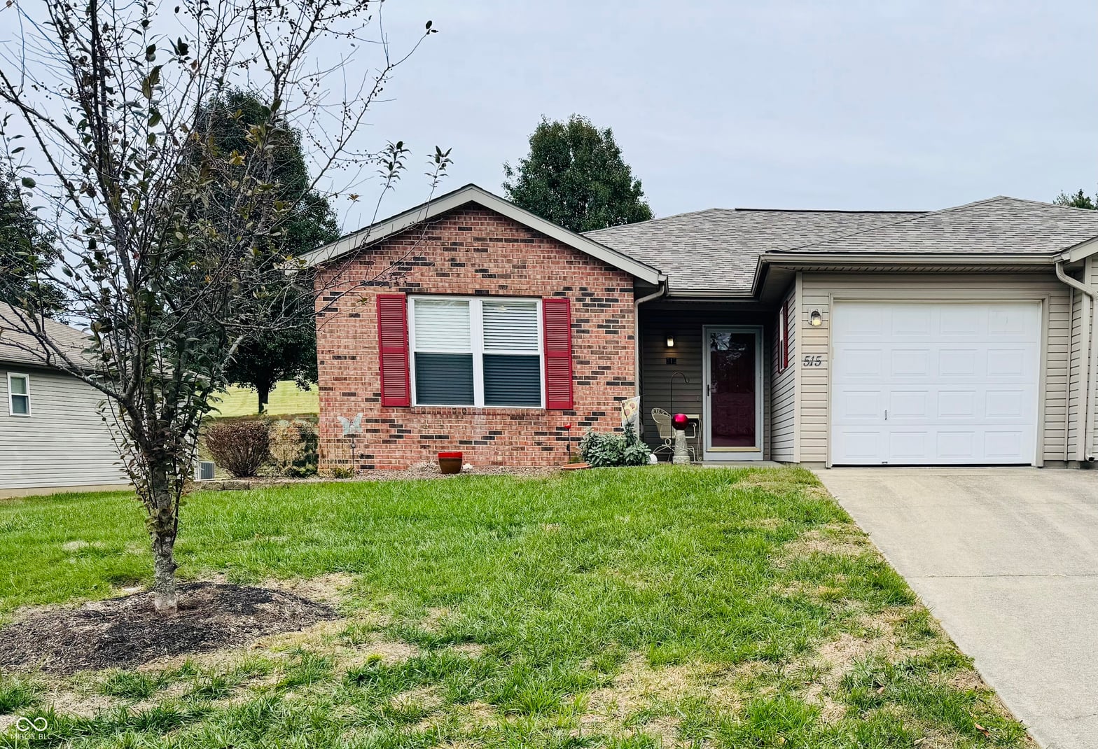 Front exterior at 515 Autumn Court, Brownstown, IN