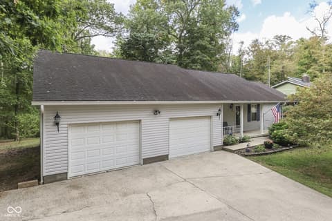 596 Briarwood Lane