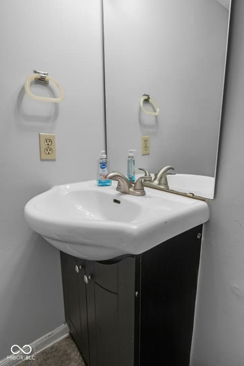 Photo of 2524 Chaseway Court, Indianapolis, IN