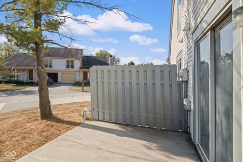 Photo of 2524 Chaseway Court, Indianapolis, IN