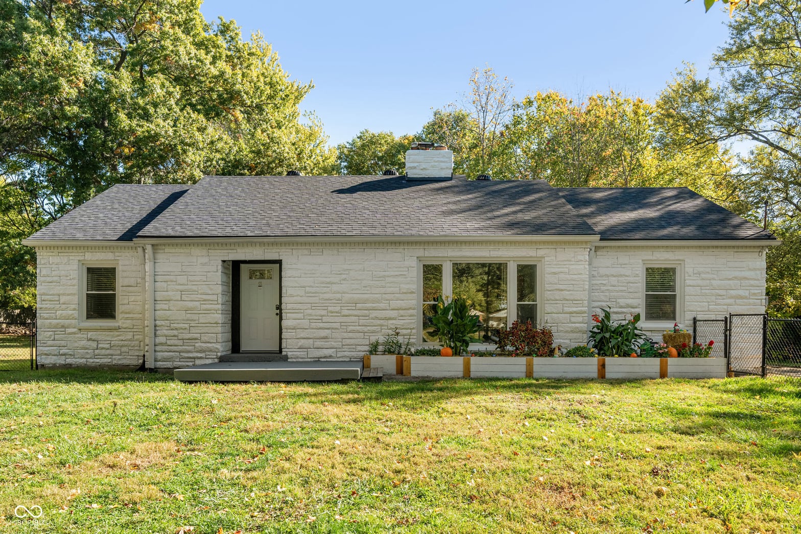 Photo of 61 Delbrick Lane, Indianapolis, IN