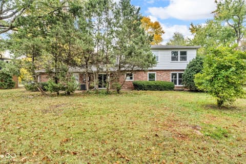 Photo of 1897 E Crystal Creek Drive, Terre Haute, IN