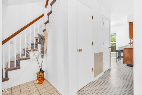 Photo of 1897 E Crystal Creek Drive, Terre Haute, IN