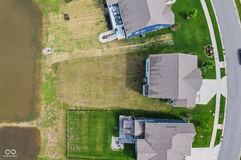 Photo of 3948 Saddle Club South Parkway, Bargersville, IN