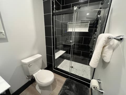 Photo of 221 S Harris Avenue, Indianapolis, IN