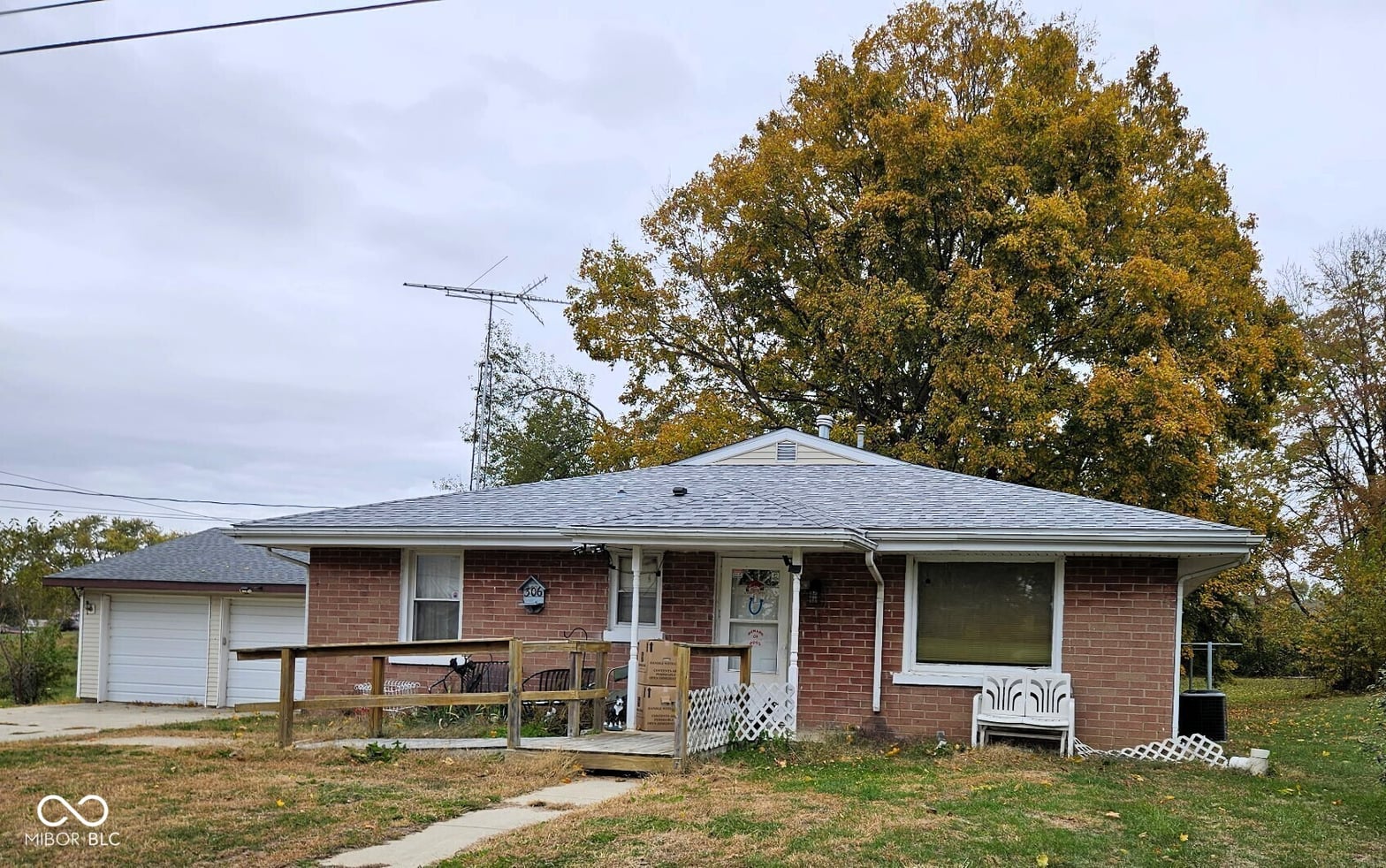 Photo of 306 W Clyde Street, Frankton, IN