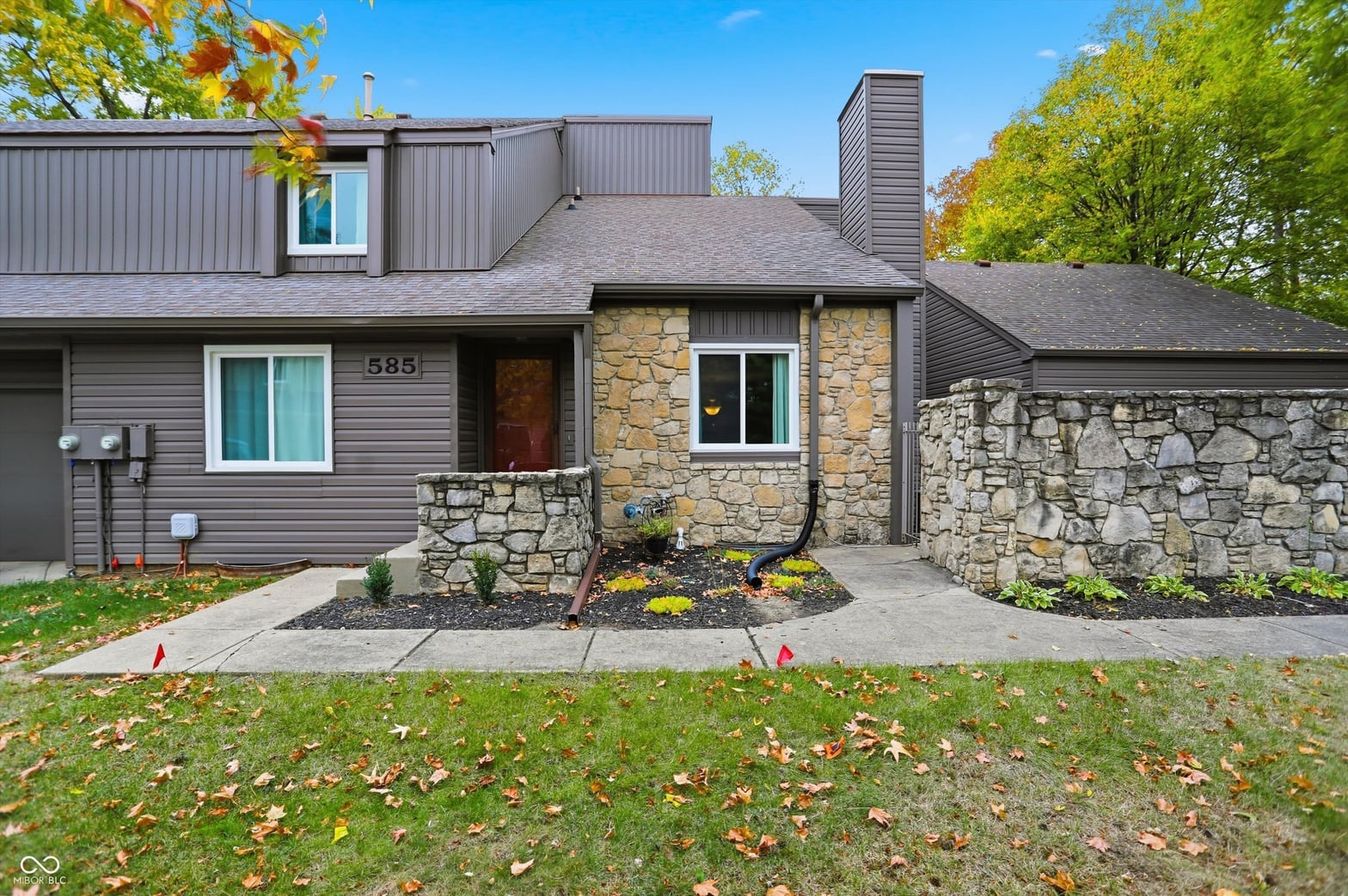 Front exterior at 585 Conner Creek Drive, Fishers, IN