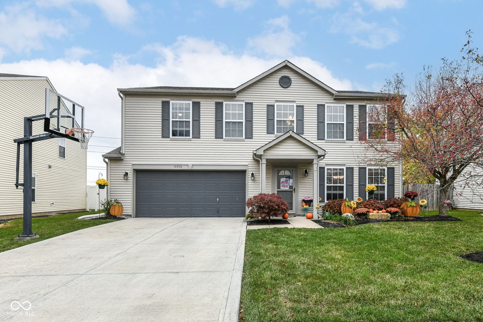 Photo of 10356 Lee Stewart Lane, Fishers, IN