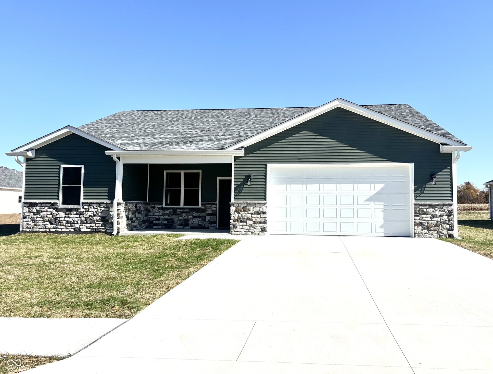 Front exterior at 710 White Oak Road, Spencer, IN