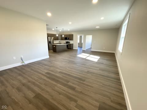 Living room at 712 White Oak Road, Spencer, IN