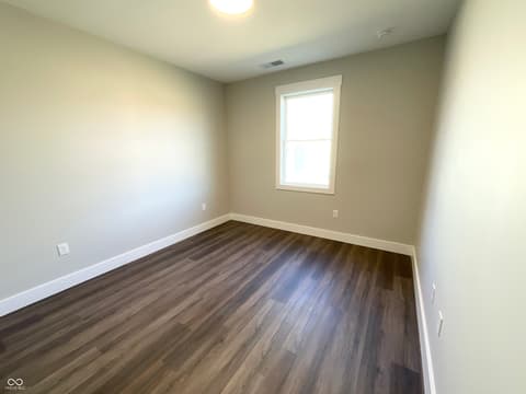 Bedroom at 712 White Oak Road, Spencer, IN