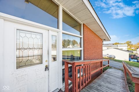Photo of 8402 E County Rd 200 S, New Point, IN
