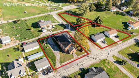 Photo of 8402 E County Rd 200 S, New Point, IN