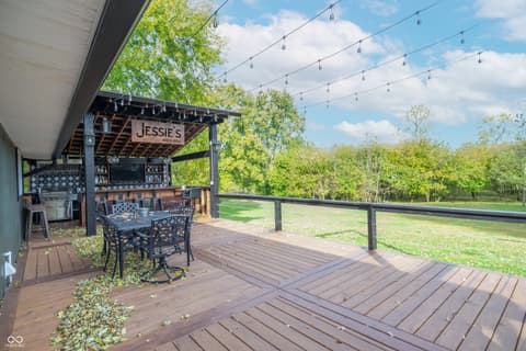 Outdoor living area at 7320 W 1150 S, Waveland, IN