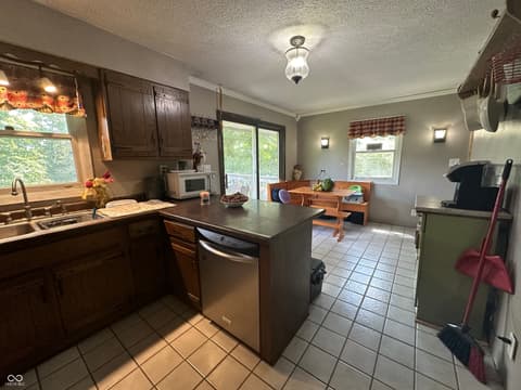 Photo of 1357 S Haslers Road, Bloomfield, IN