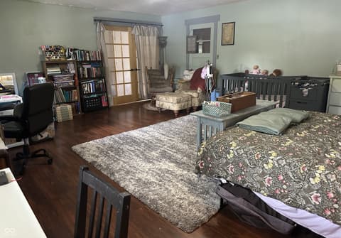 Photo of 1357 S Haslers Road, Bloomfield, IN