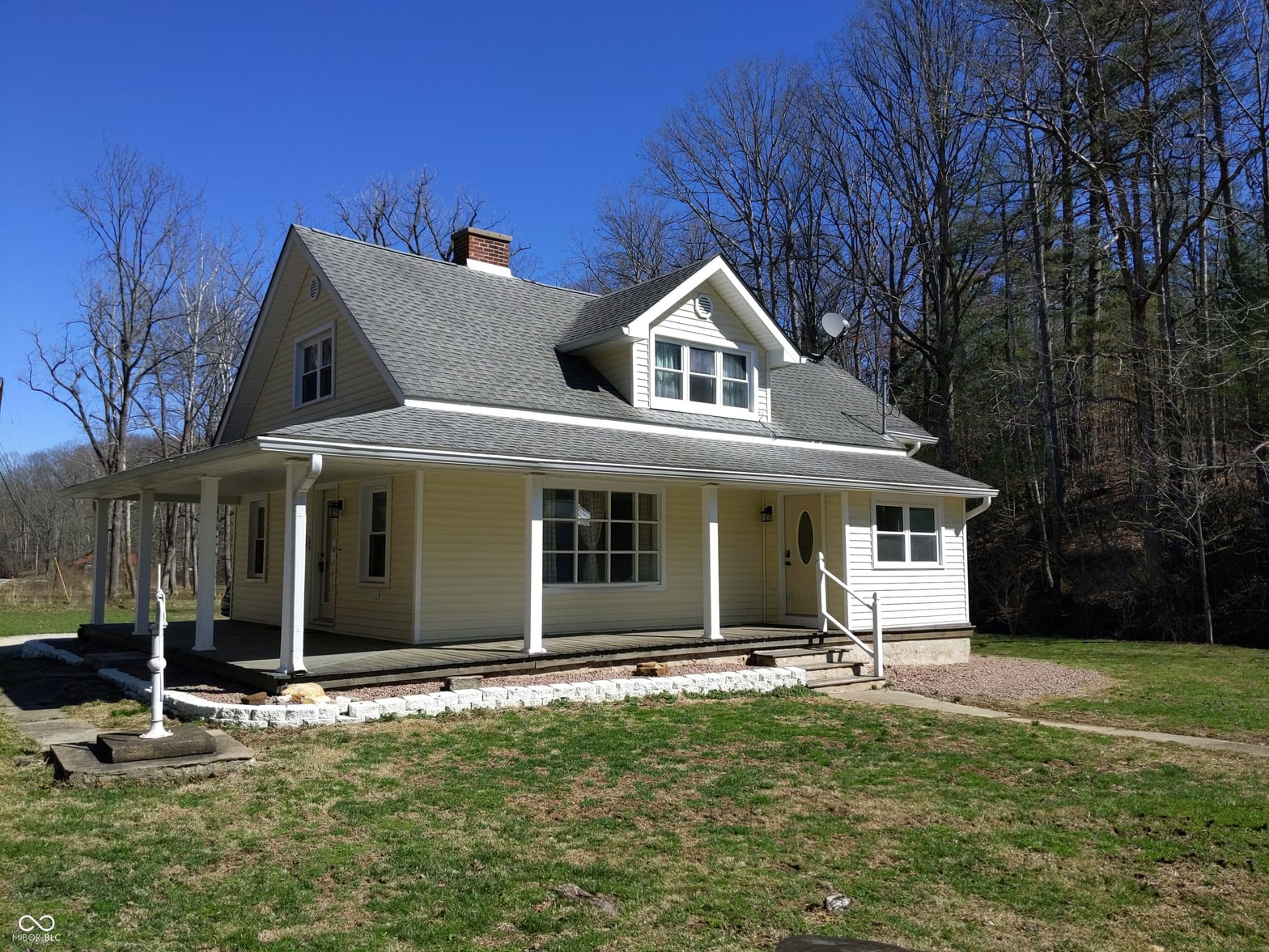 Photo of 4017 Helmsburg Road, Nashville, IN