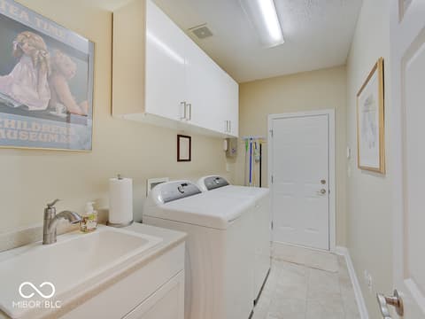 Photo of 11450 Monon Farms Lane, Carmel, IN