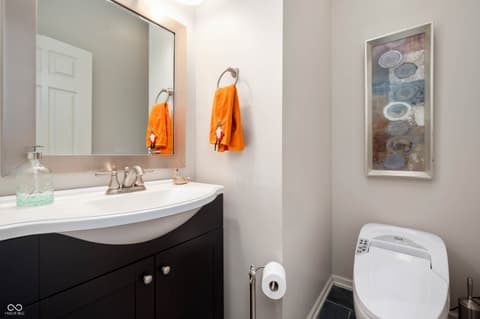 Photo of 11231 Fonthill Drive, Indianapolis, IN