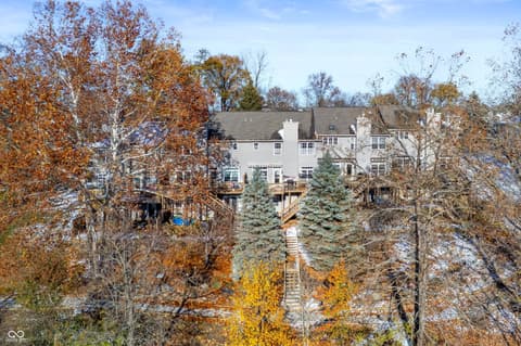 Photo of 11231 Fonthill Drive, Indianapolis, IN