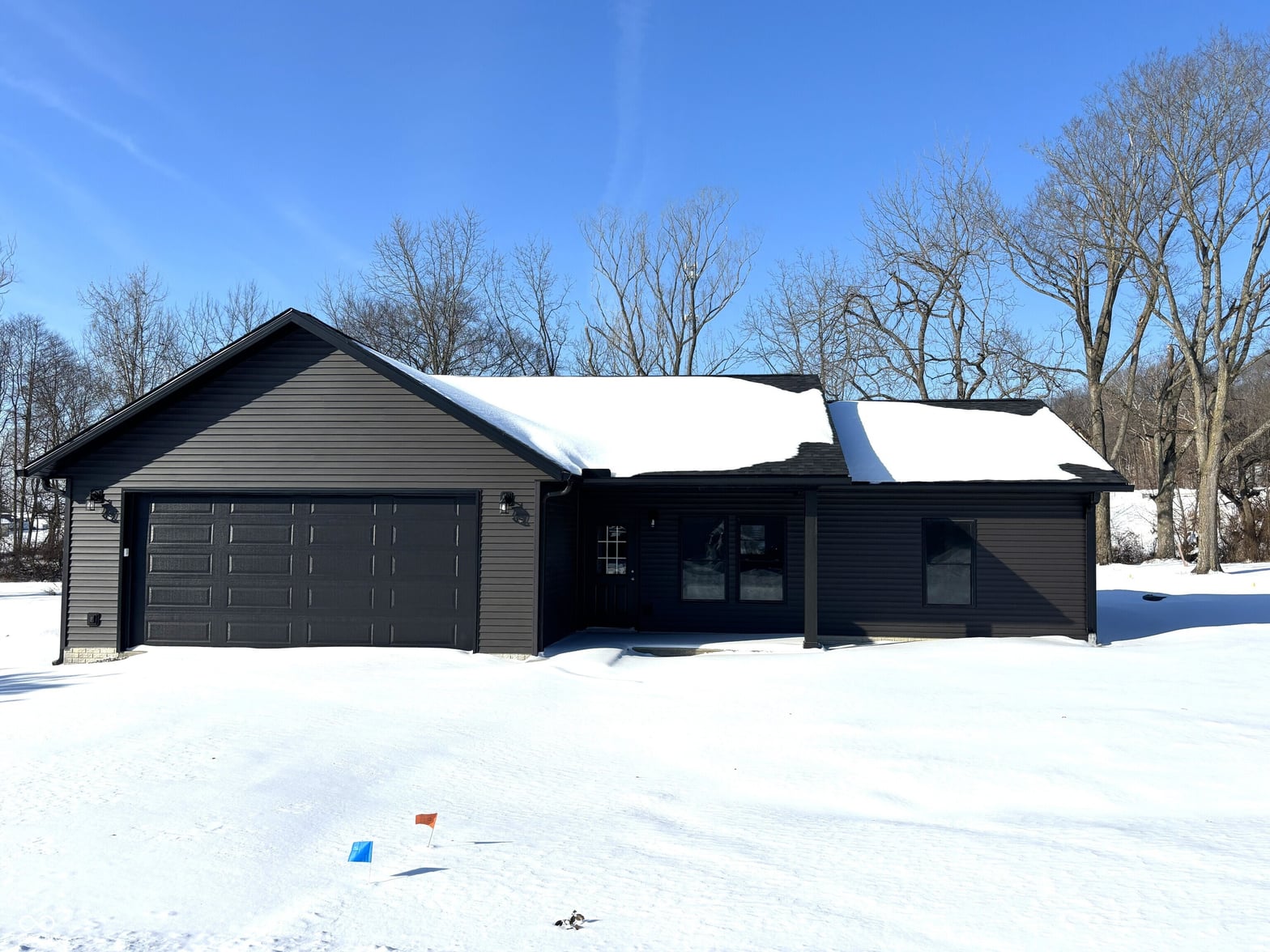 Front exterior at 17 Sunnyside Lane, Spencer, IN