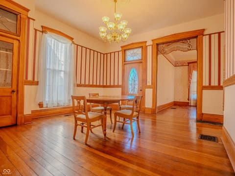 Dining room at 123 S Jennings Street, North Vernon, IN