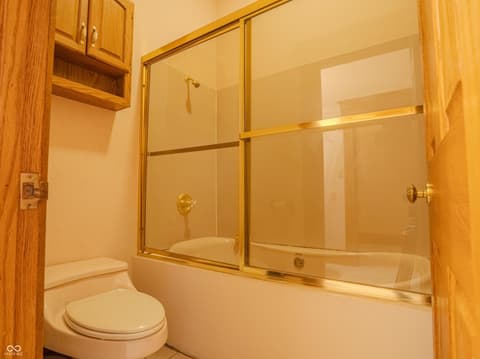 Bathroom at 123 S Jennings Street, North Vernon, IN