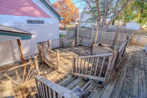 Outdoor living area at 123 S Jennings Street, North Vernon, IN